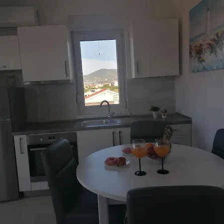 Apartamento Apartman Ema Kaštela